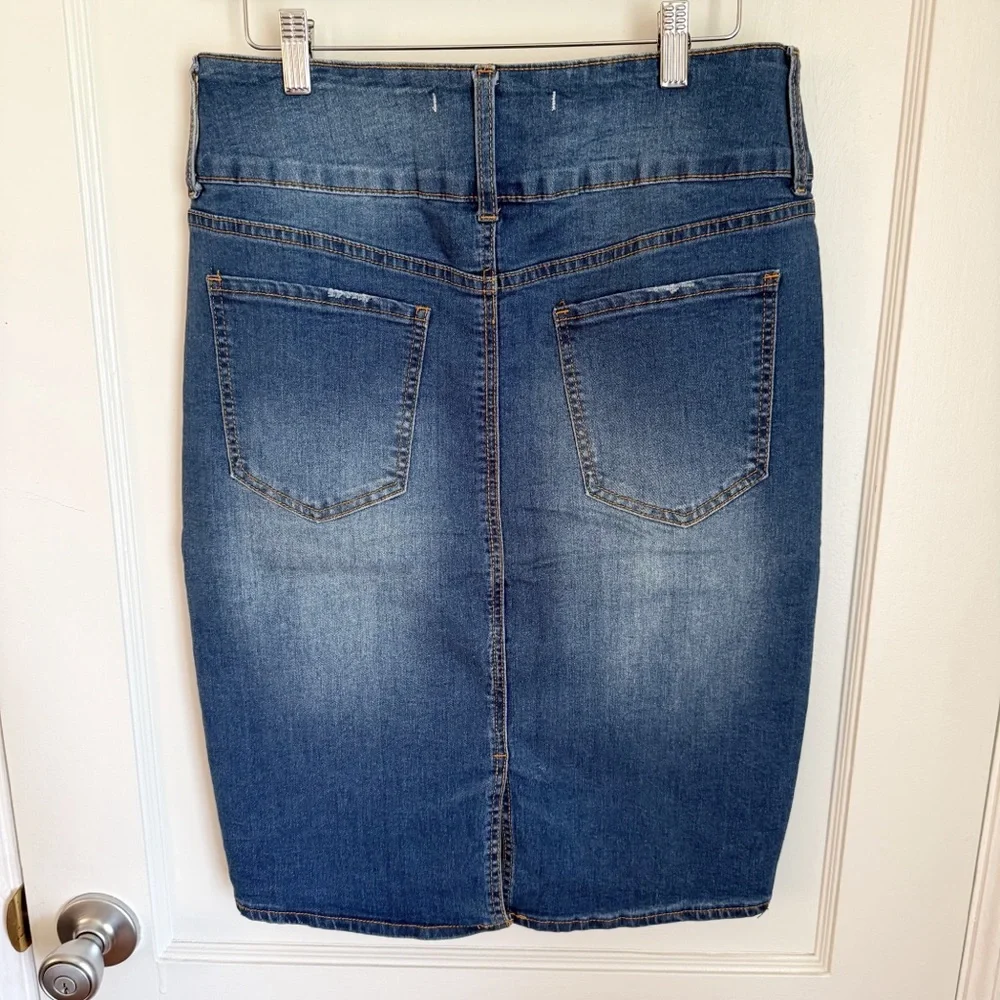 It Tatiana Blue Denim Pencil Skirt - Picture 5 of 9